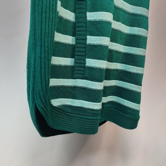 St. John's Bay Women's Green Striped Turtle Neck Sweater Size XL - Picture 7 of 9